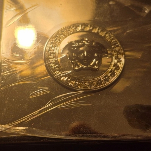 Versace Gold Mirror Compact with Black Leather Case - Picture 6 of 7